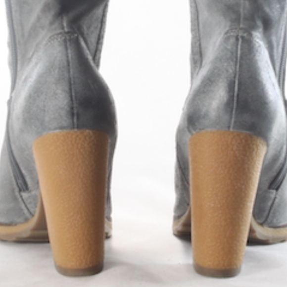 Me Too SoHo Maxine Distressed Tall Boot Gray - Picture 4 of 8